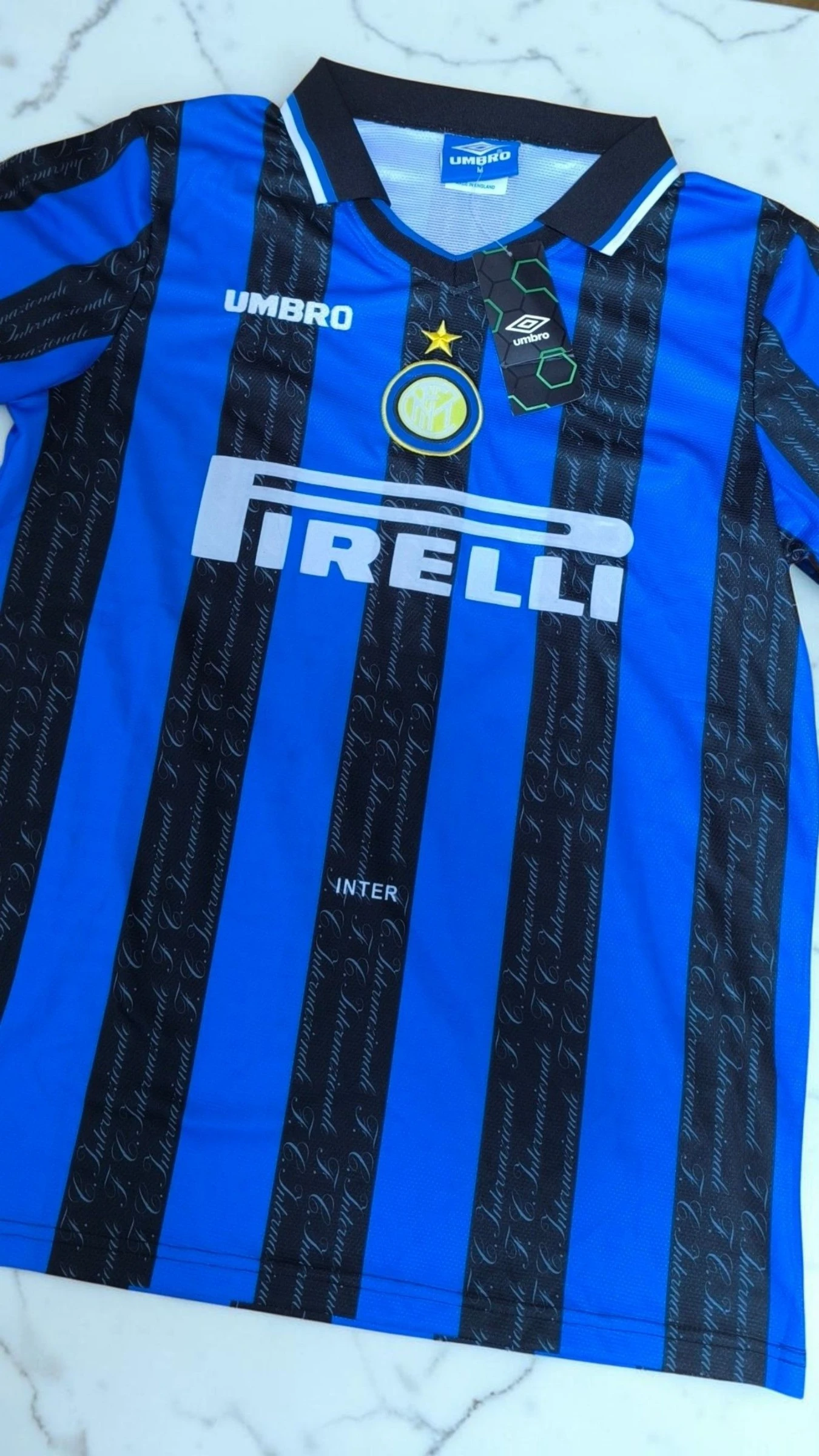 Camiseta Inter de Milão Retro Ronaldo #10 — Tamanho M – photo 2